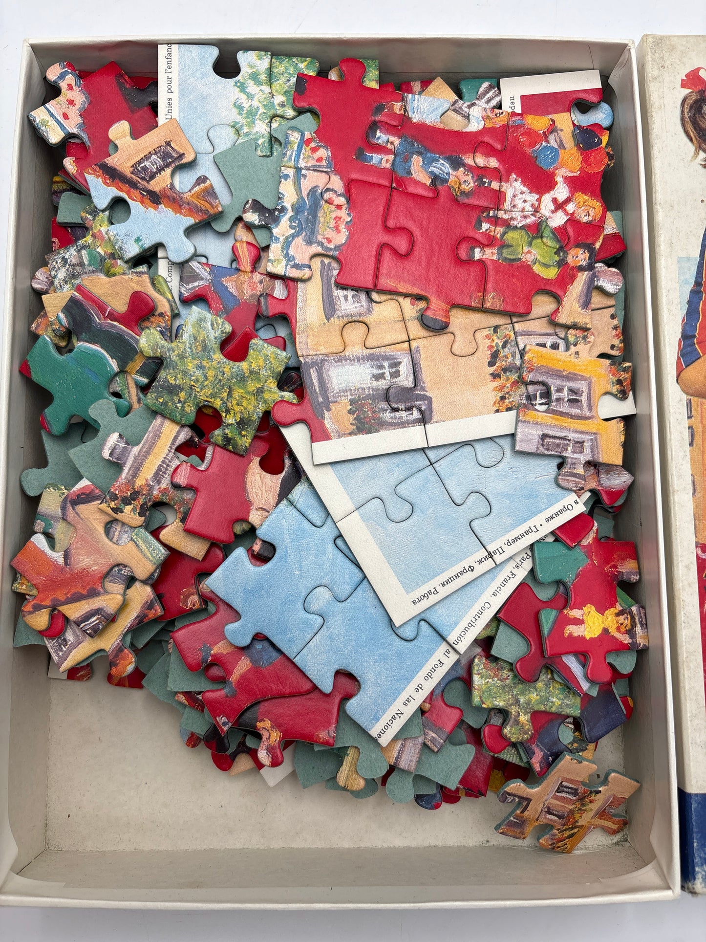 Unicef puzzle, Code 700F, "Festival in Orange"