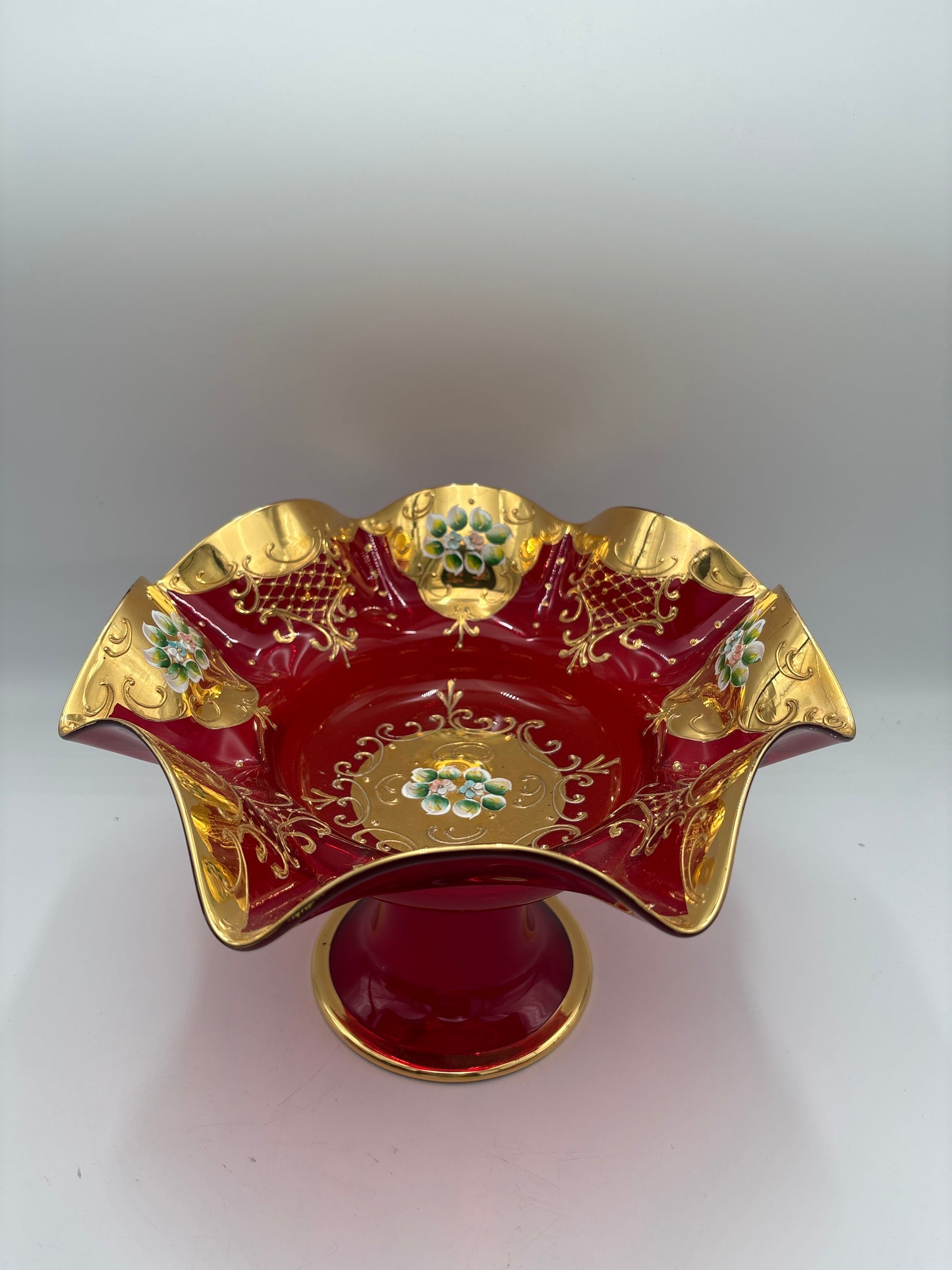 Vintage Bohemia krystal med Guld og Enamel, Opsats på fod, Rød, 19cm