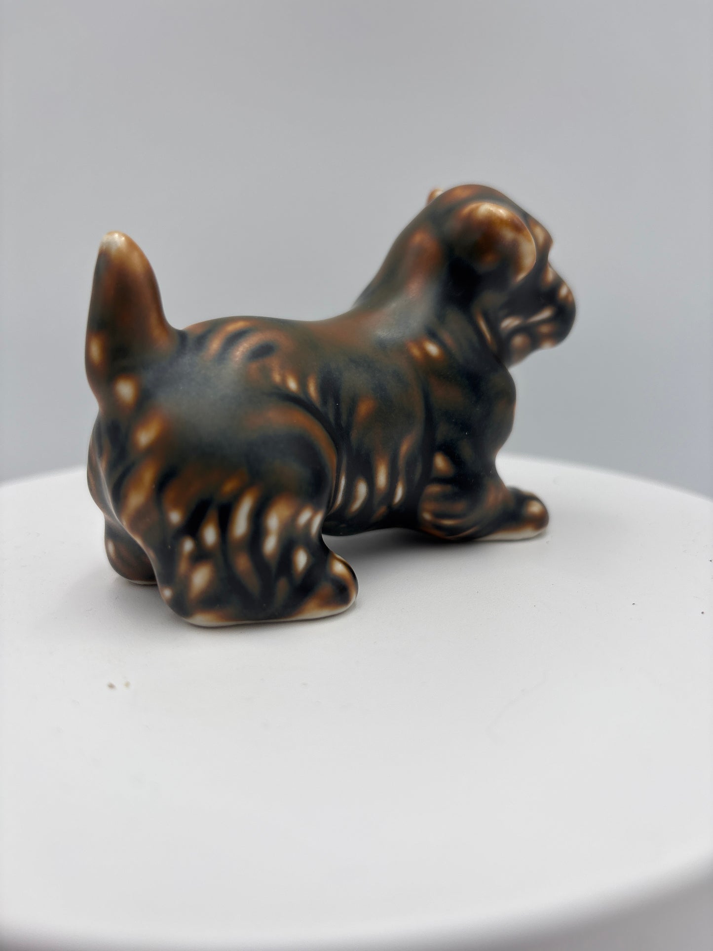 Royal Copenhagen-Jeanne Grut-Stående hund