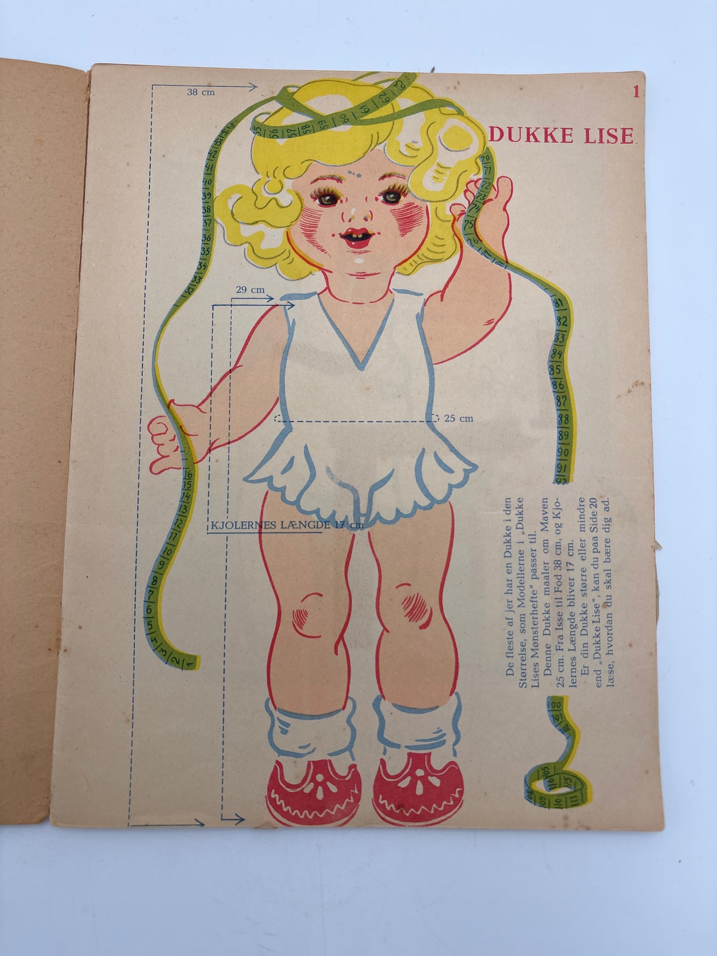 Dukke-Lises Mønsterbog, 1-udgave fra 1940