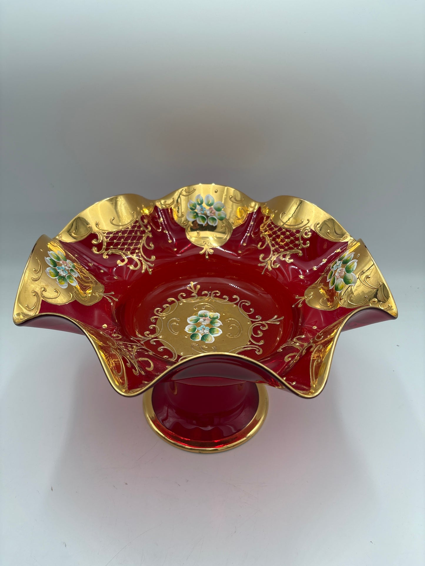 Vintage Bohemia krystal med Guld og Enamel, Opsats på fod, Rød, 19cm