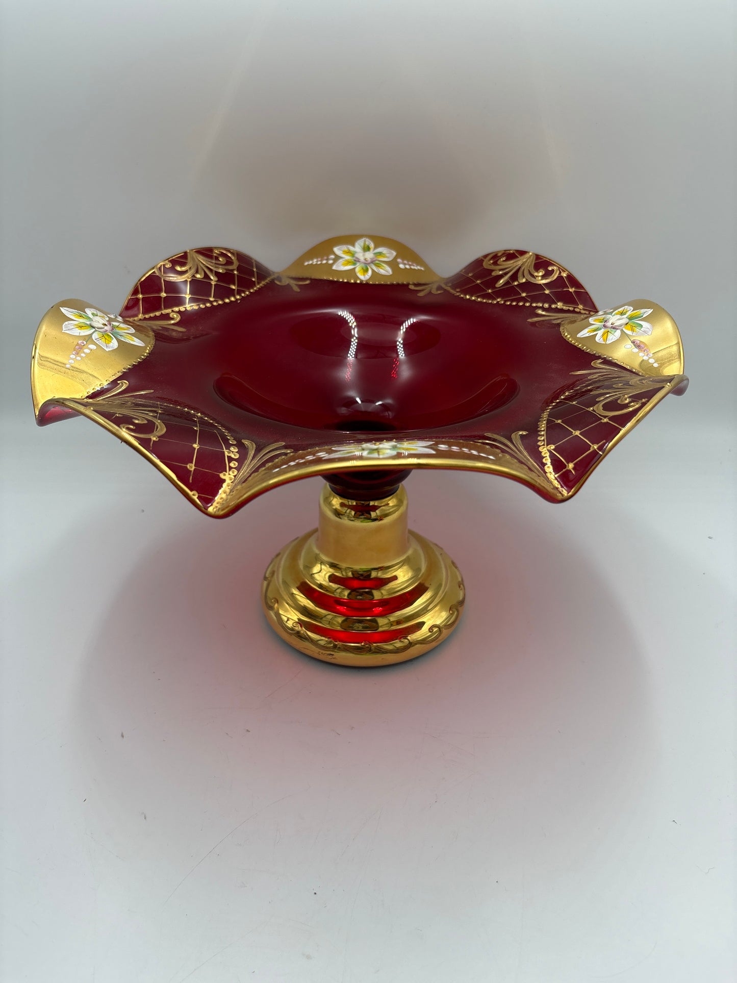 Vintage Bohemia krystal med Guld og Enamel, Opsats på fod, Rød, 19cm