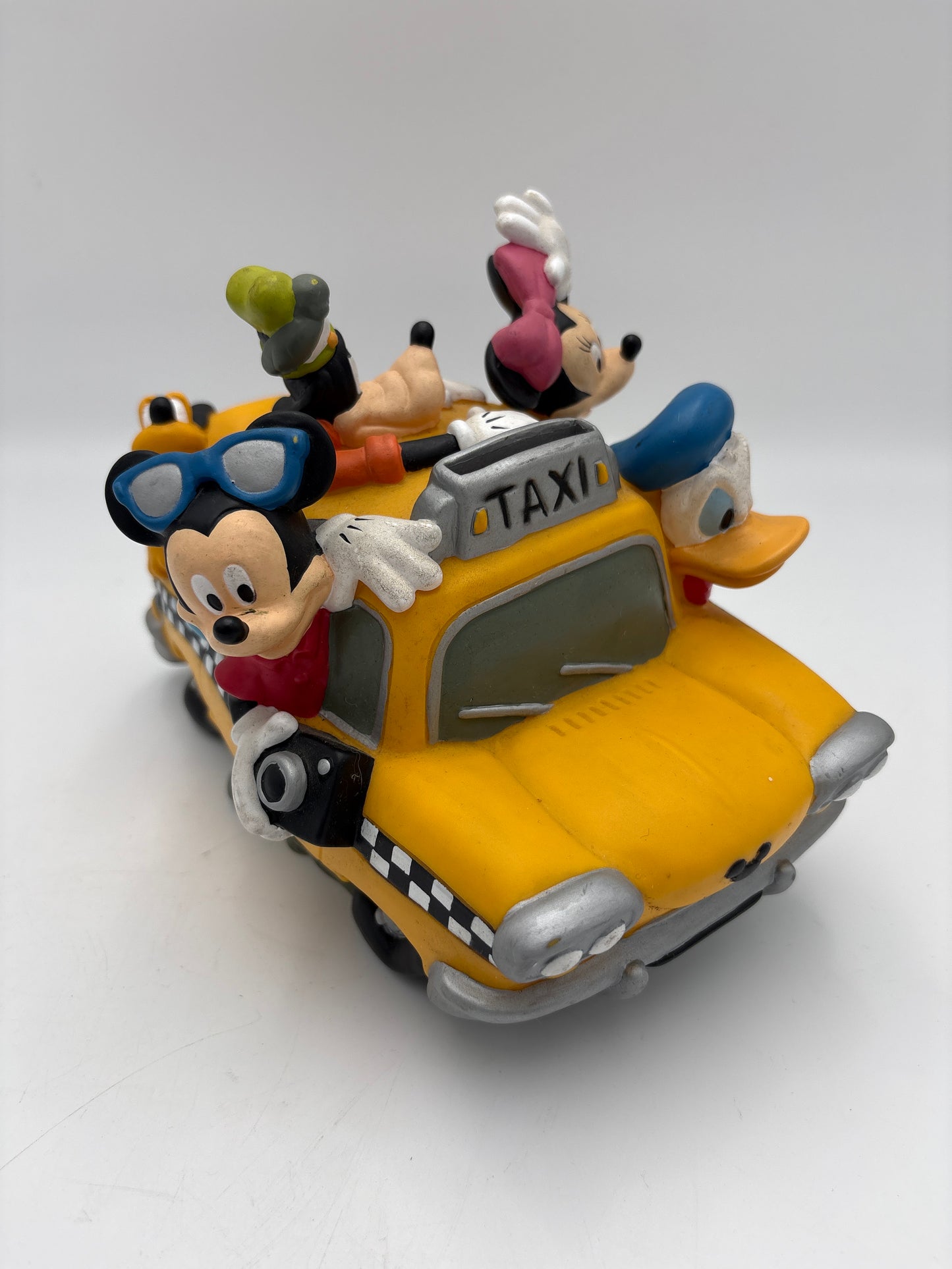 Disney Mickey Mouse & Friends Taxi. Fab 5 Taxi Bank