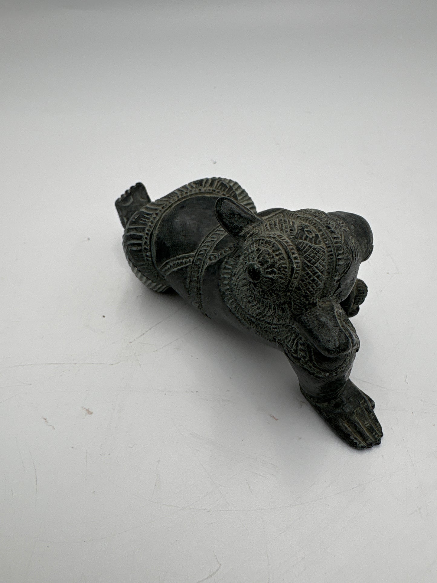 Ganesha figur i fedtsten-Kravlende