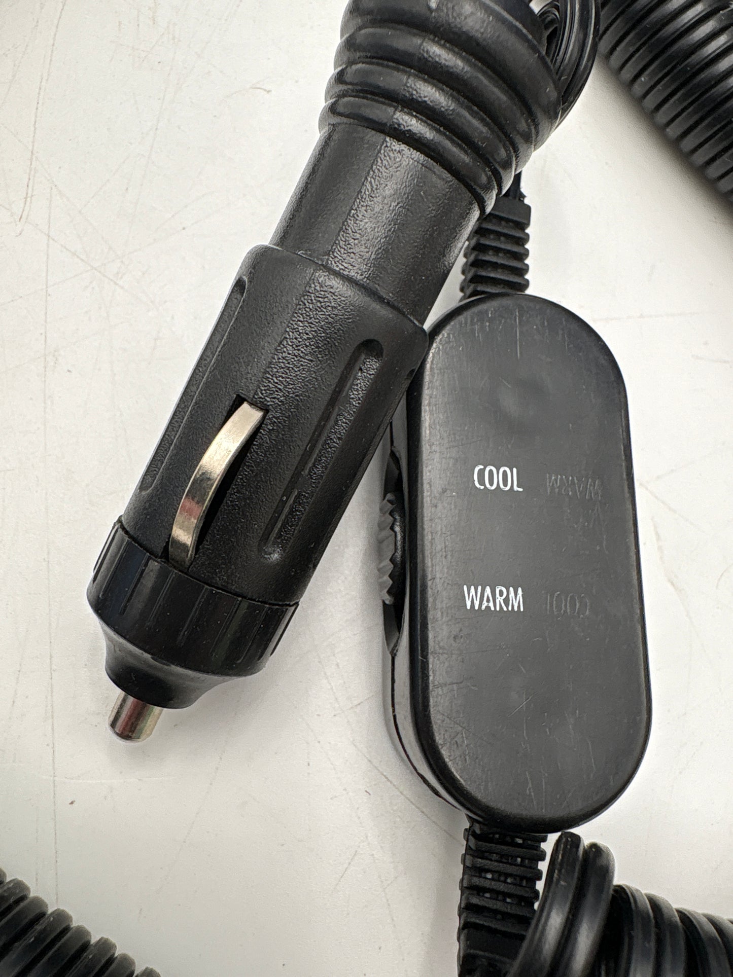 Kasse med Termo electrical beverage cooler & warmer 12stk.