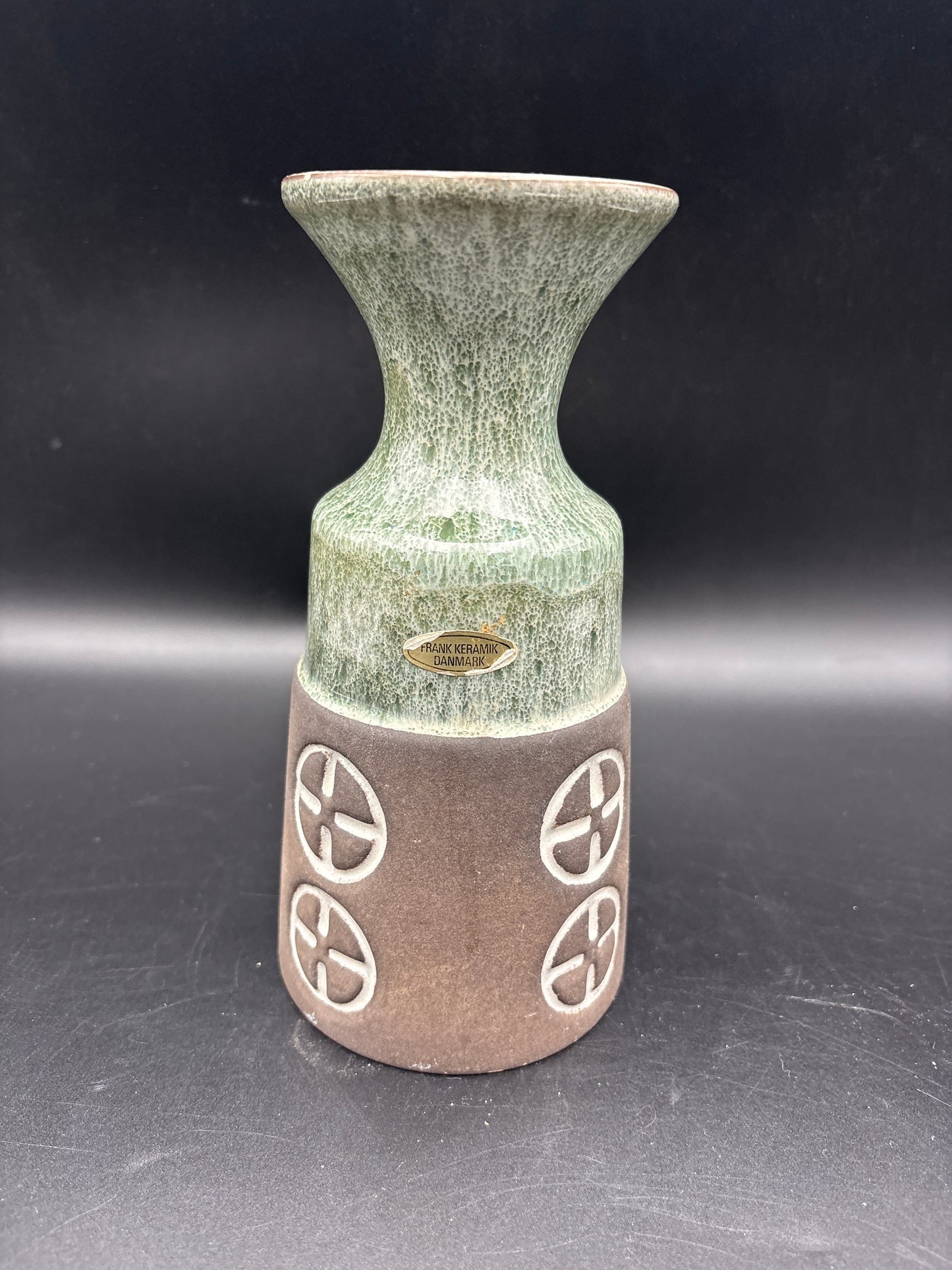 Frank keramik-Vase og fad