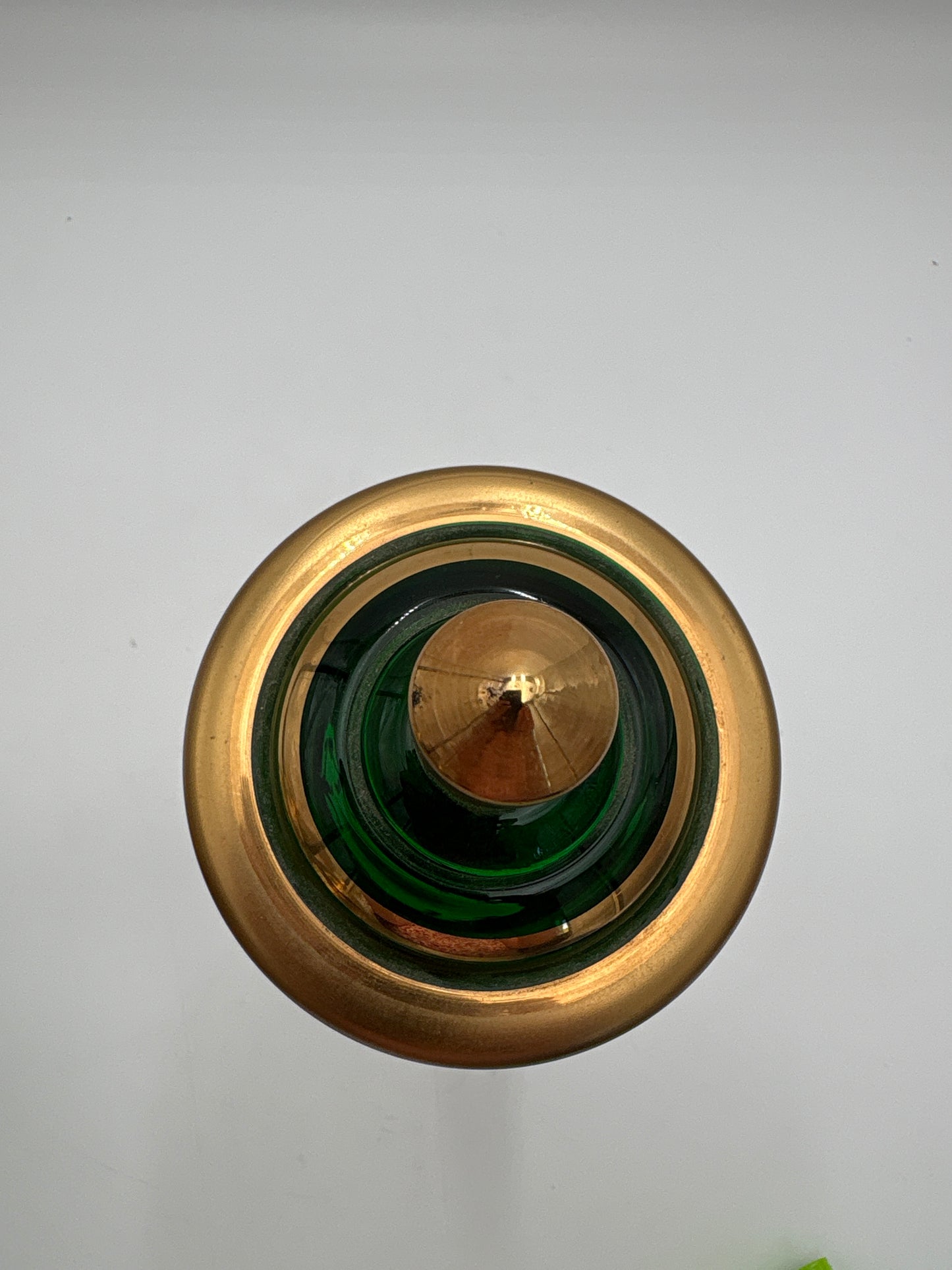 Vintage Bohemia krystal med Guld og Enamel,  Pokal med låg , grøn, 30cm