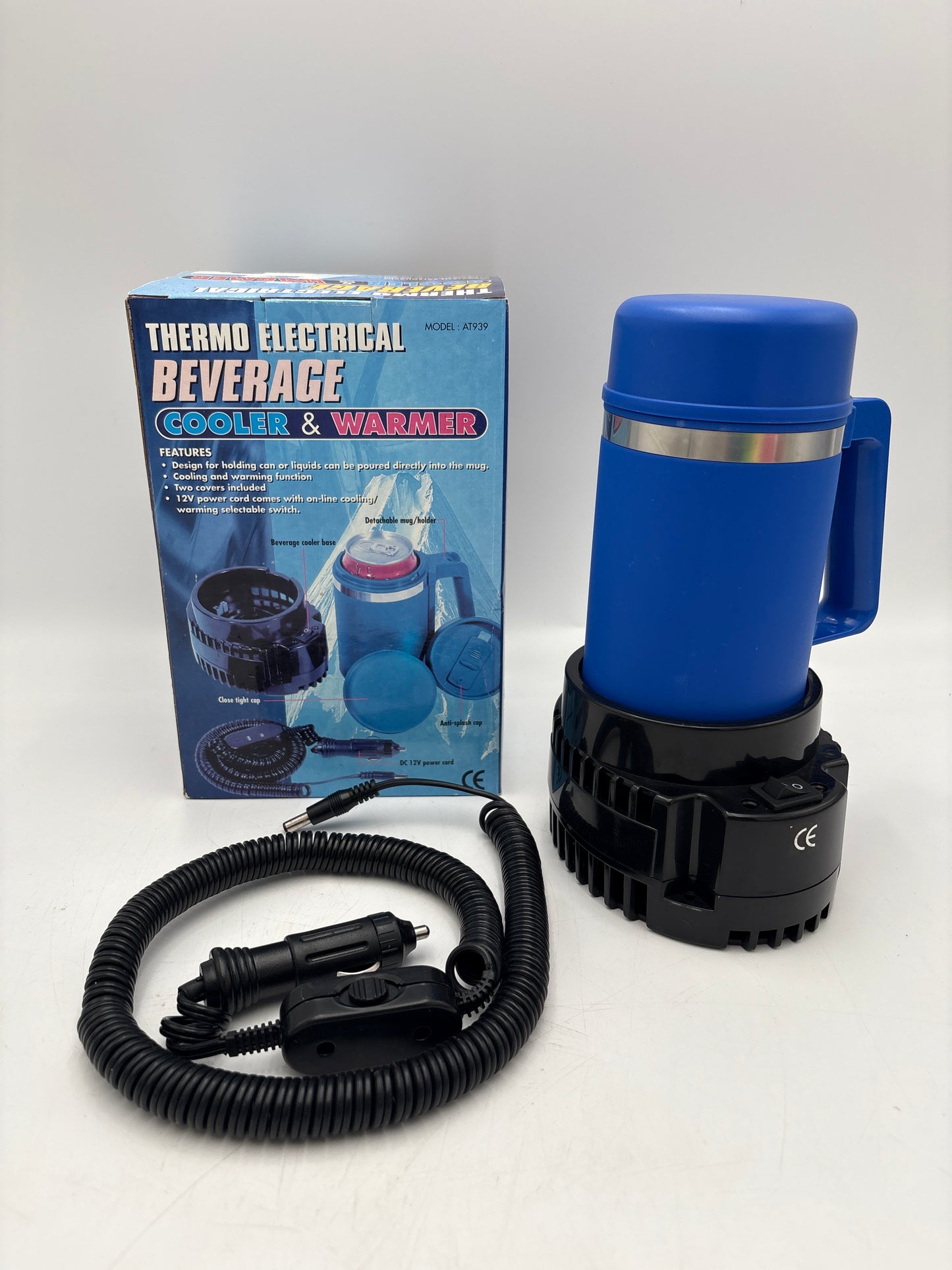 Kasse med Termo electrical beverage cooler & warmer 12stk.