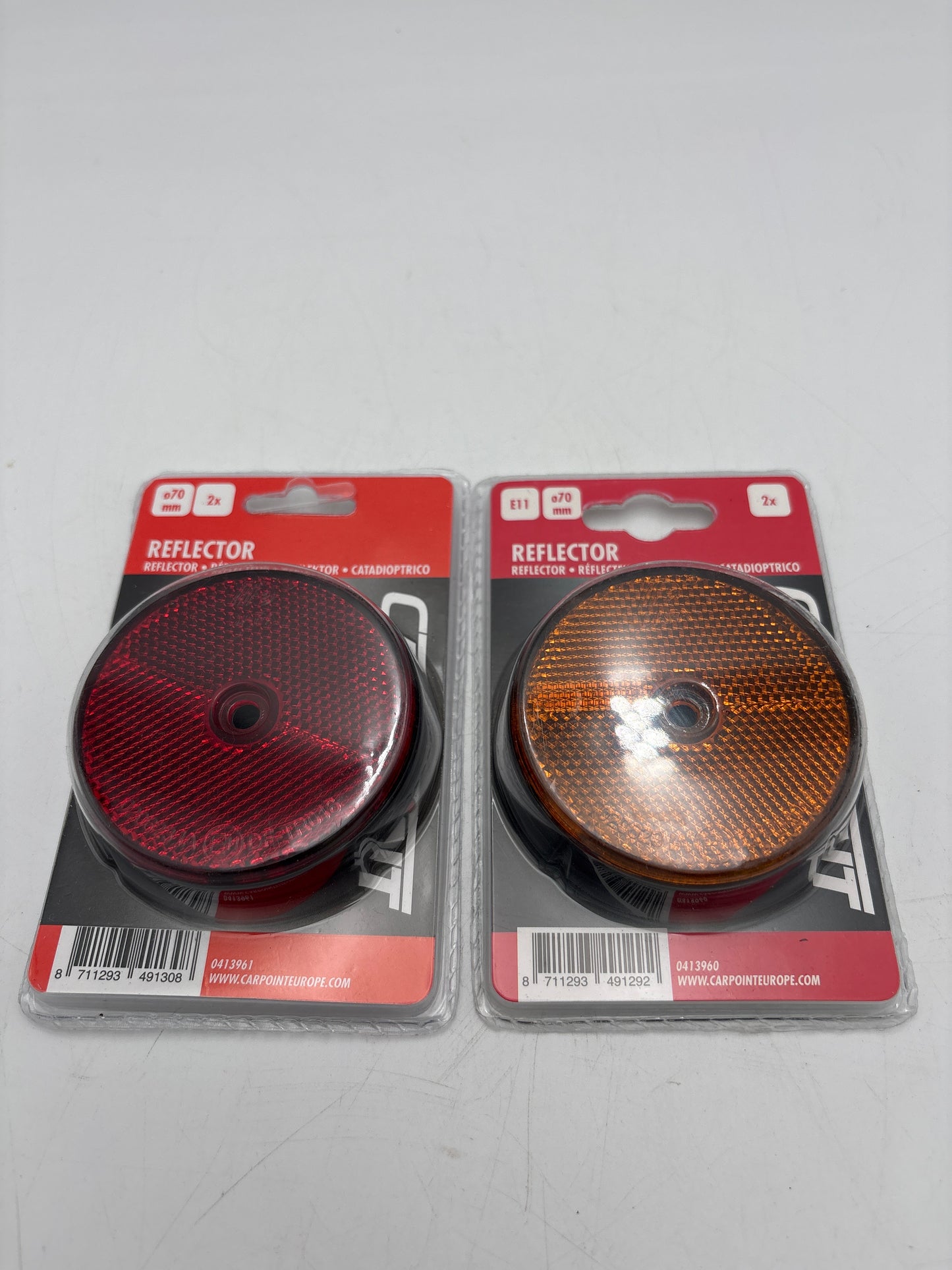 Kasse med Carpoint reflector 63stk.