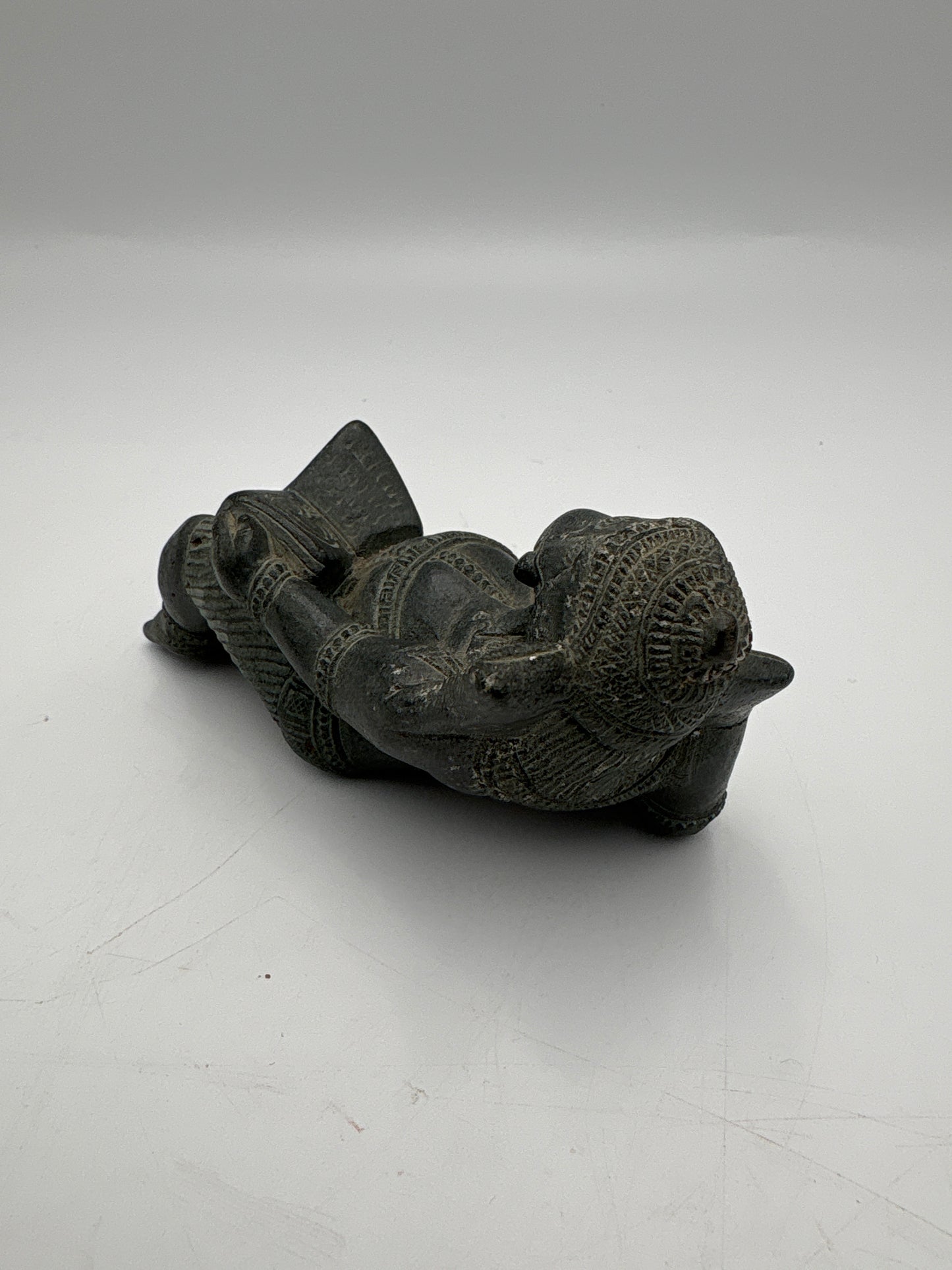 Ganesha figur i fedtsten-Liggende