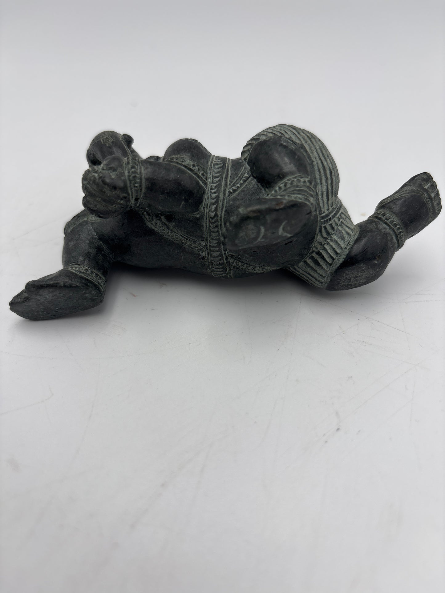 Ganesha figur i fedtsten-Kravlende