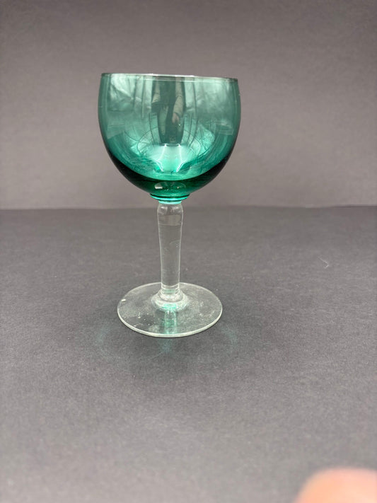 Holmegård -Grønt hvidvinsglas ø6,5 h11cm