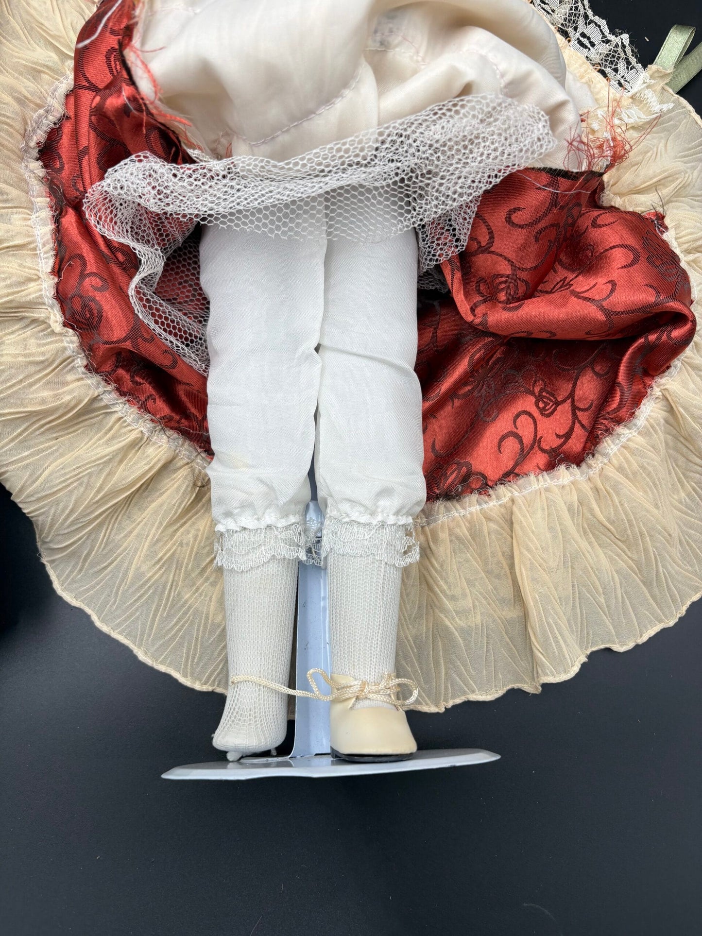 Vintage dukker(A)- 2 store porcelænsdukker