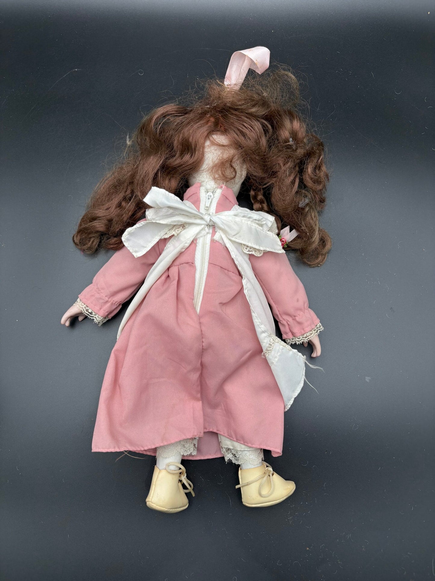 Vintage dukker(F)- 4 mindre porcelænsdukker.