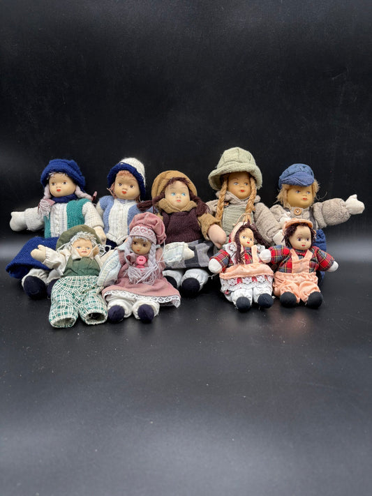 Vintage dukker(I)-Albert E. Price Porcelænsdukker-5 Store og 4 små.