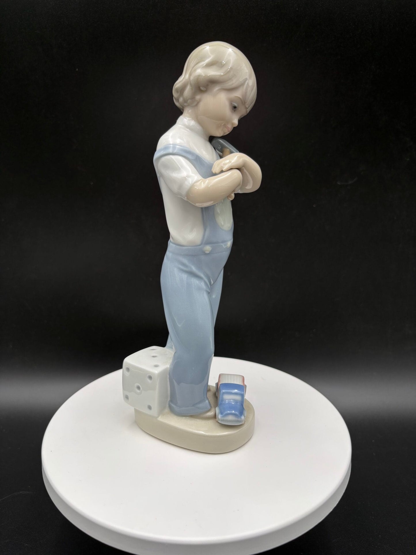 Lladro porcelænsfigur-Mekaniker dreng