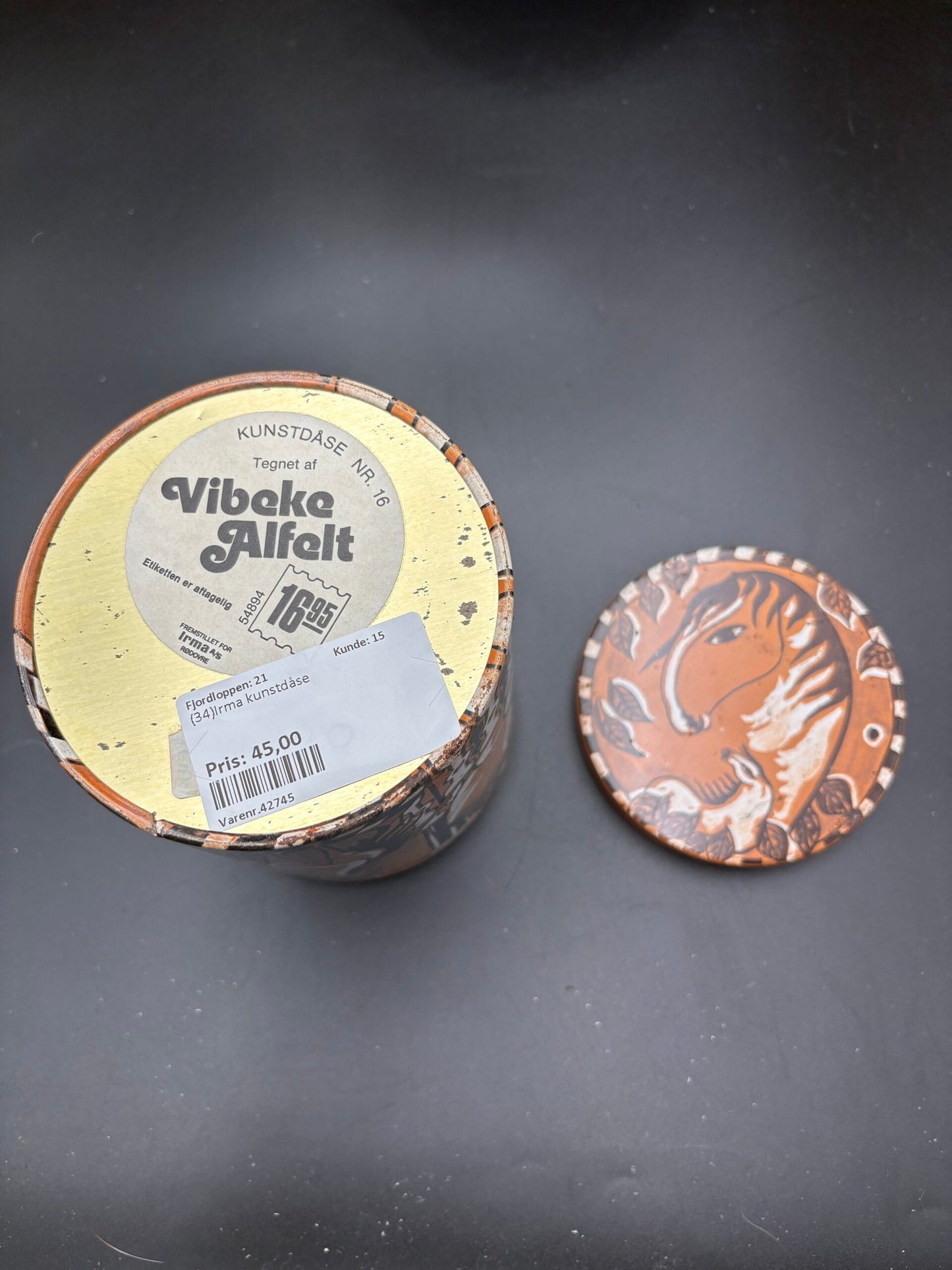 Irma kunstdåse-Nr.16-Vibeke Alfelt-1981