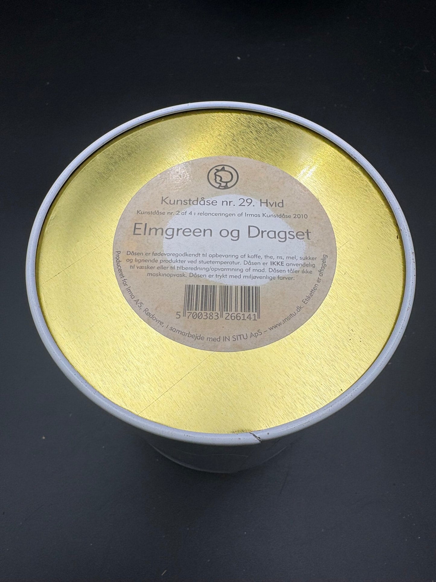 Irma kunstdåse-Nr.29-Elmgreen&Dragset-2010-Hvid