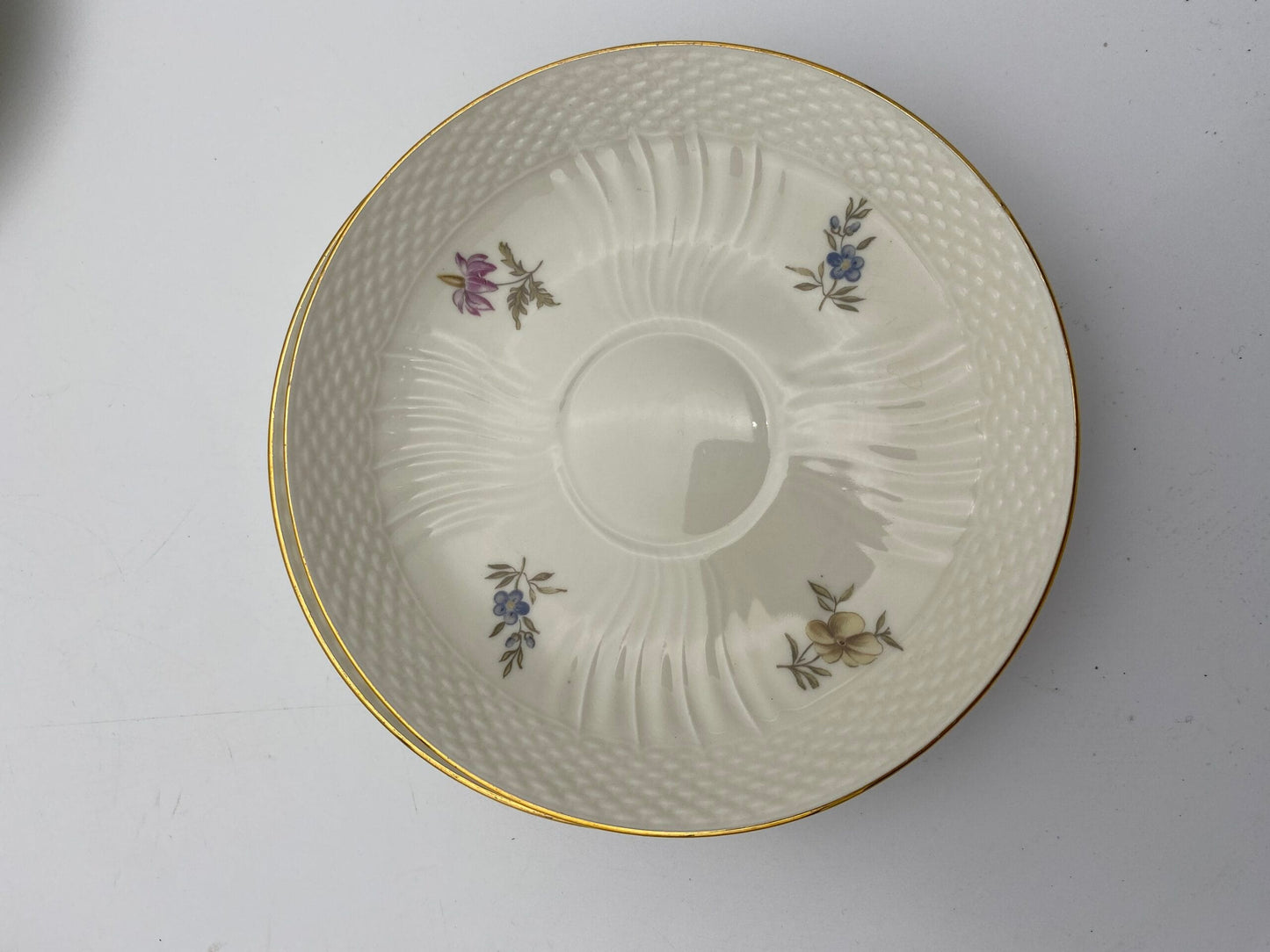 Royal Copenhagen, Frijsenborg kaffe-og spisestel-83 dele