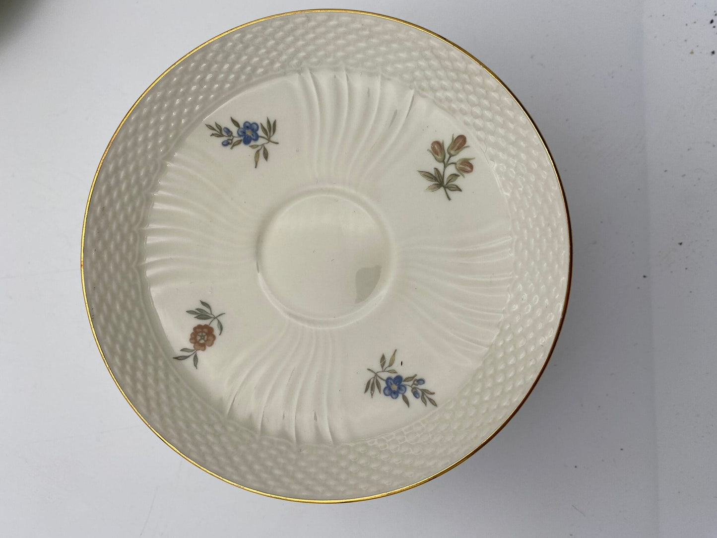 Royal Copenhagen, Frijsenborg kaffe-og spisestel-83 dele