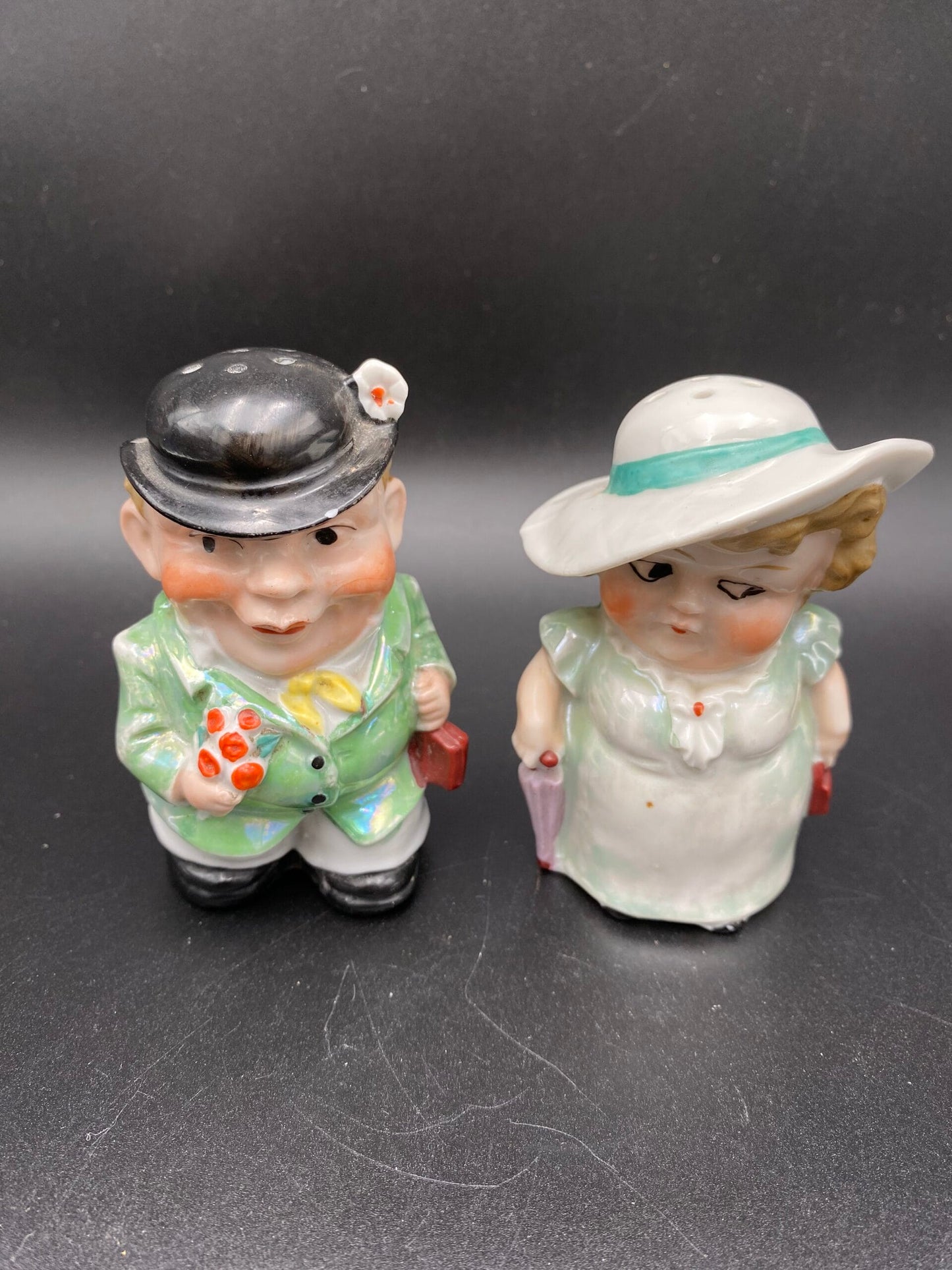 Gammelt fransk salt & peber sæt fra 1950'erne.