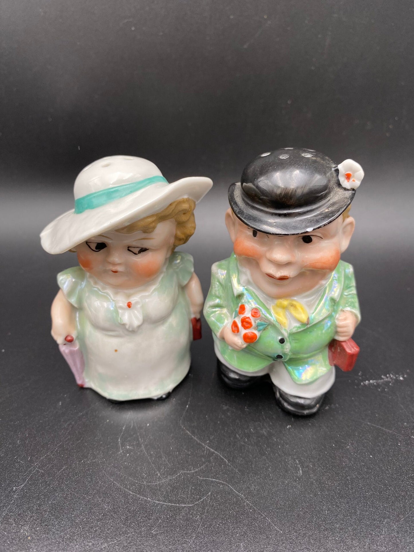Gammelt fransk salt & peber sæt fra 1950'erne.