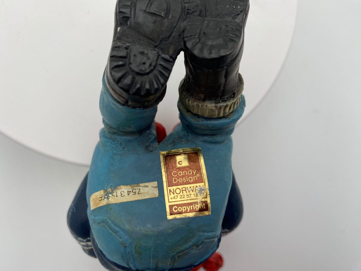 Norway- Candy Design-Carl Larsson Winter figurer