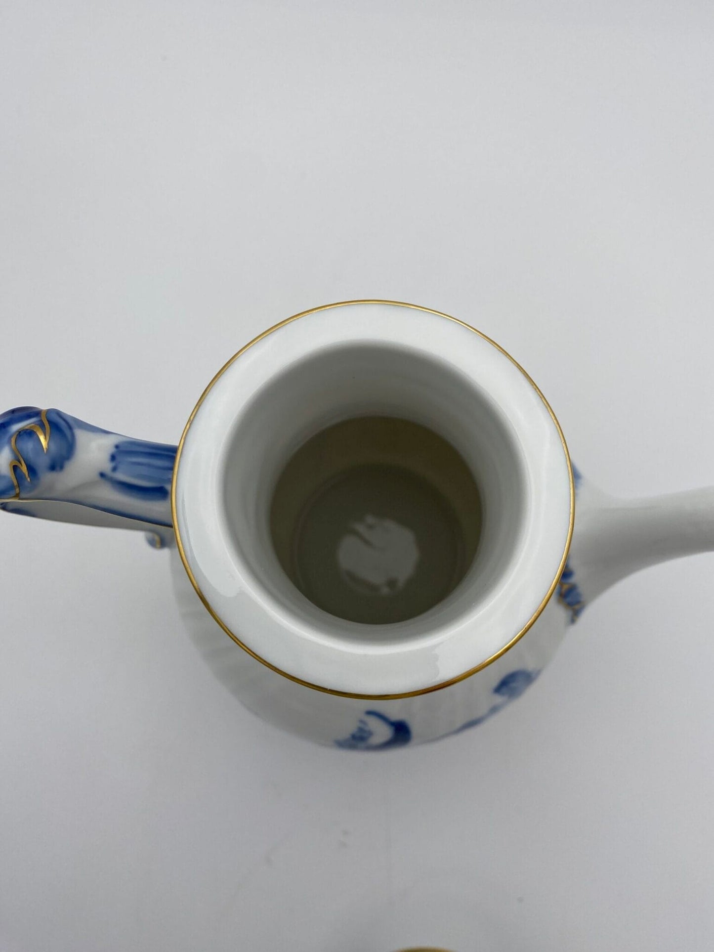 Royal Copenhagen kaffekande nr.10/1794 med guldkanter